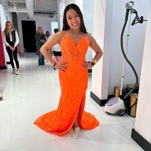 Gorgeous J. Michael’s Prom Dress- excellent condition